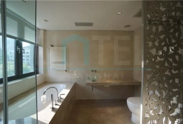 Rm 402 No 10 Lanting Apartment(15)