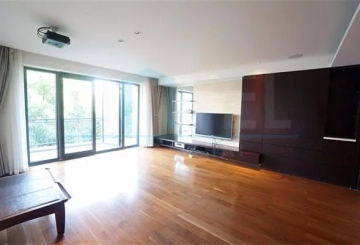 Rm 402 No 10 Lanting Apartment(3)