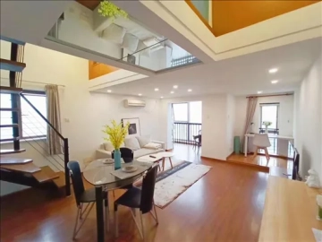 Rm 402 No 10 Uptown Garden(2)