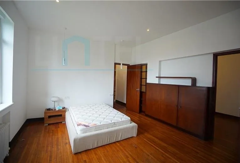 Rm 402 No 1164 Huaihai middle  Road(16)