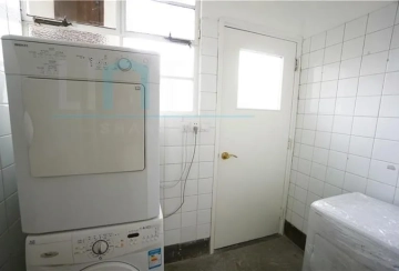 Rm 402 No 1164 Huaihai middle  Road(23)