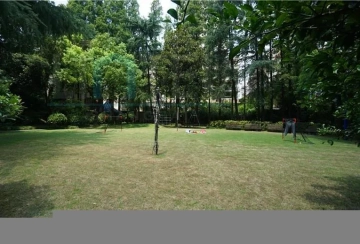 Rm 402 No 1164 Huaihai middle  Road(25)