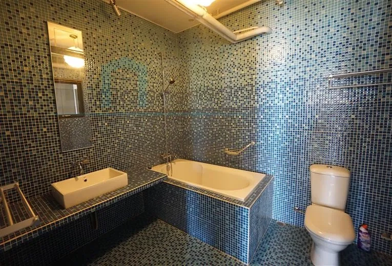 Rm 402 No 12 Lanting Apartment(16)