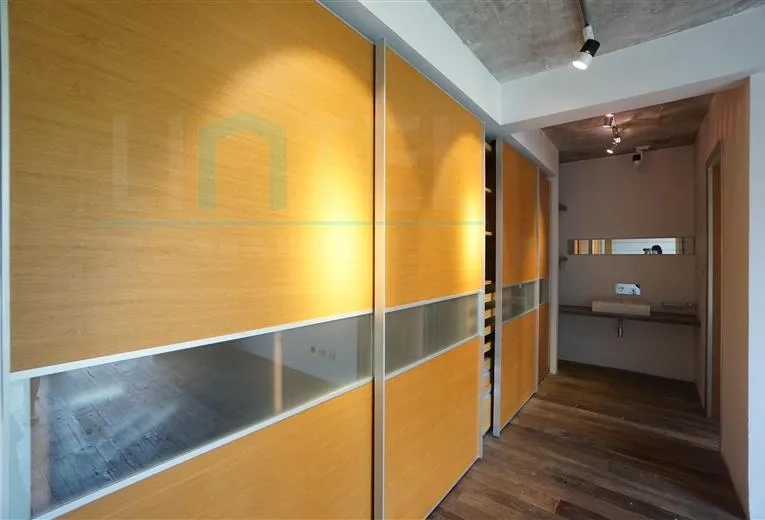 Rm 402 No 12 Lanting Apartment(8)