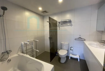 Rm 402 No 3 Tomson Garden(13)