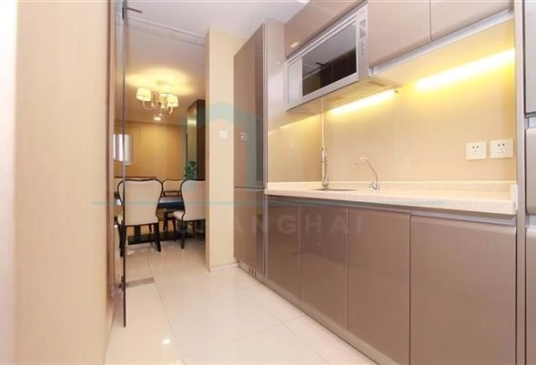 Rm 402 No 5 City Castle(6)