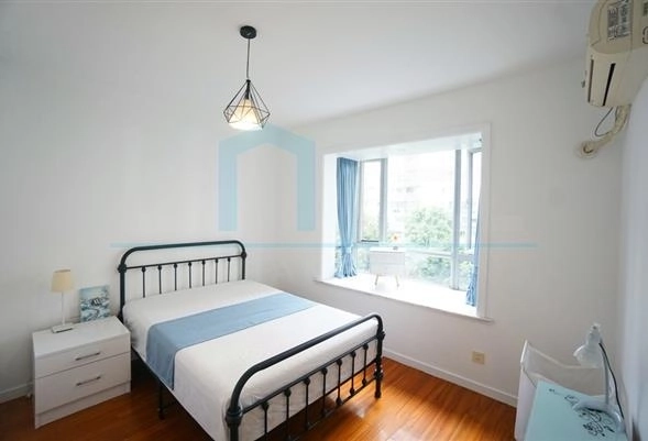 Rm 403 No 8 First Block Avenue(10)