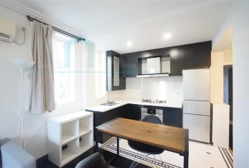 Rm 404 No 1 Lane 4 Hunan  Road(5)