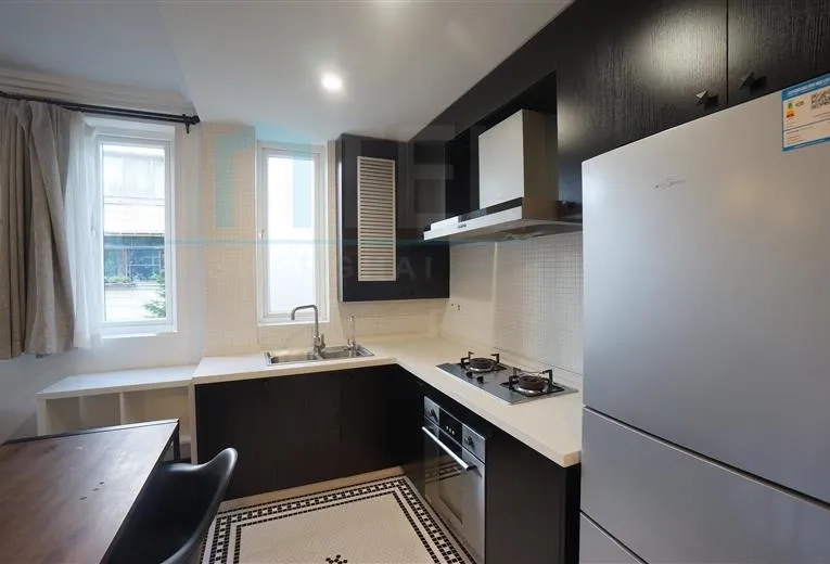 Rm 404 No 1 Lane 4 Hunan  Road(6)