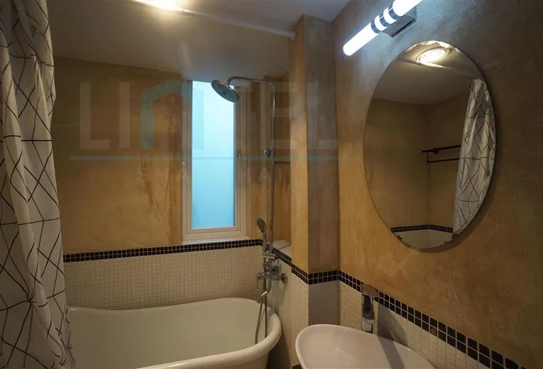 Rm 404 No 1 Lane 4 Hunan  Road(10)