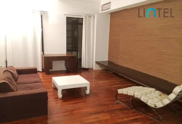Rm 422 No 400 North Suzhou Road(2)