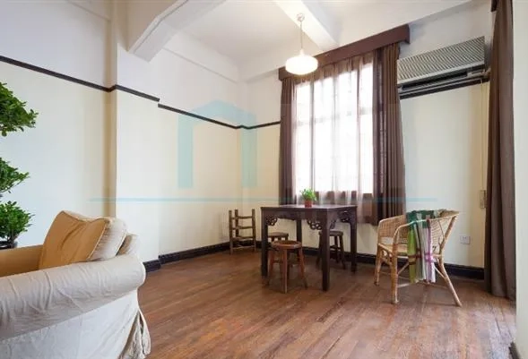 Rm 425 No 340 North Suzhou Road(3)