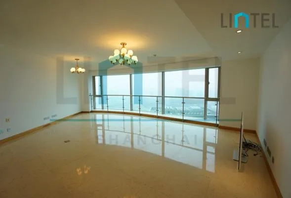 Rm 42F Unit 17 No 7 Shimao Riviera(2)