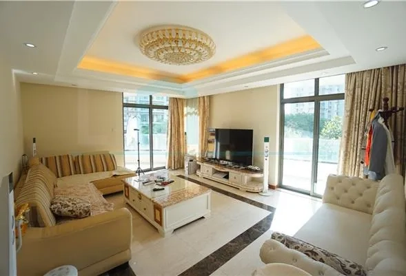 Rm 4B No D6 Top of City