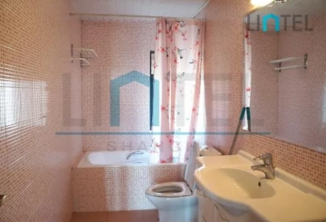 Rm 4C No 222 Lane 816 Huaihai middle Road(6)
