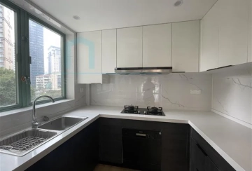 Rm 501 No 1 Central Residence I(4)