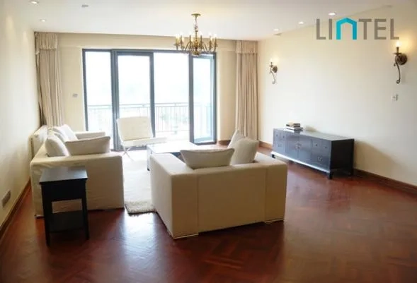 Rm 501 No 10 Lanting Apartment