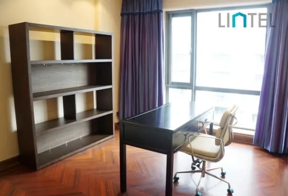 Rm 501 No 10 Lanting Apartment(15)