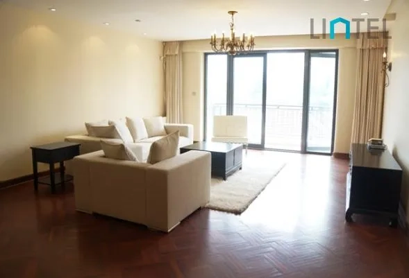 Rm 501 No 10 Lanting Apartment(2)