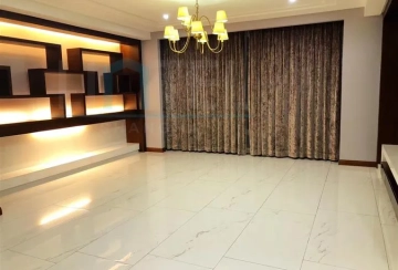 Rm 501 No 15 Green Court I
