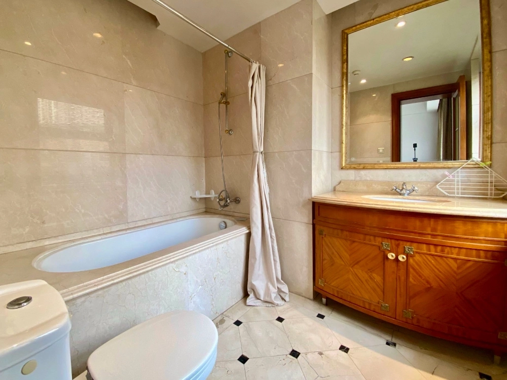 Rm 501 No 2 Fortune Residence(18)