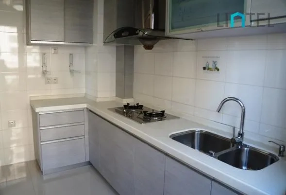 Rm 501 No 2 Gubei International Plaza(4)