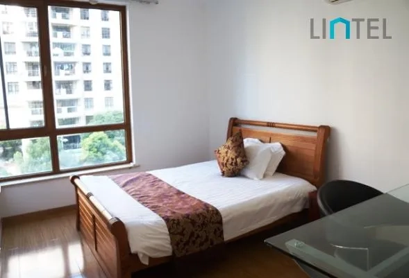 Rm 501 No 2 Gubei International Plaza(8)