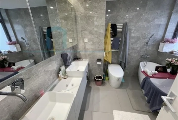 Rm 501 No 2 The Summit(9)
