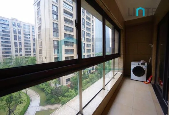 Rm 501 No 4 West Shore by Poly(7)