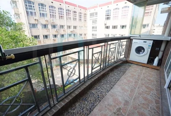 Rm 501 No 7 Art Apartment(4)