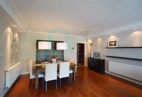 Rm 501 No 7 Art Apartment(6)