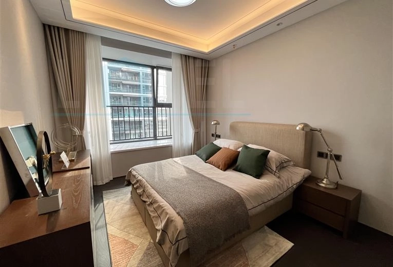 Rm 502 No 1 West Bund Park(10)