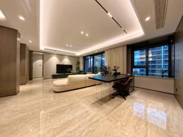 Rm 502 No 2 Hong Yin Li