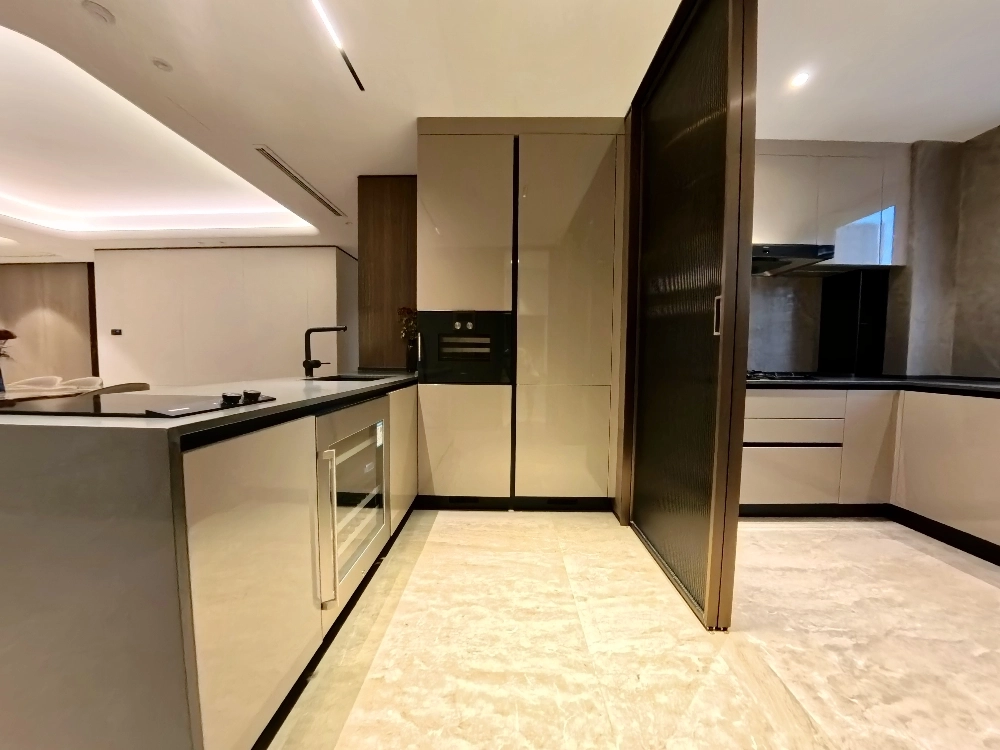 Rm 502 No 2 Hong Yin Li(7)