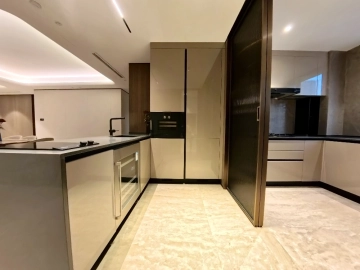 Rm 502 No 2 Hong Yin Li(7)