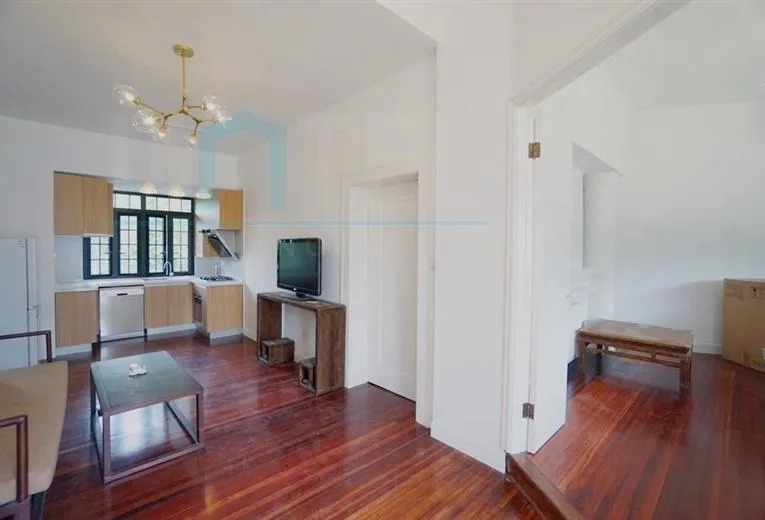Rm 502 No 3 Lane 195 Yueyang Road(3)