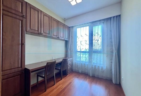 Rm 502 No 66 Yandlord Western Garden(7)