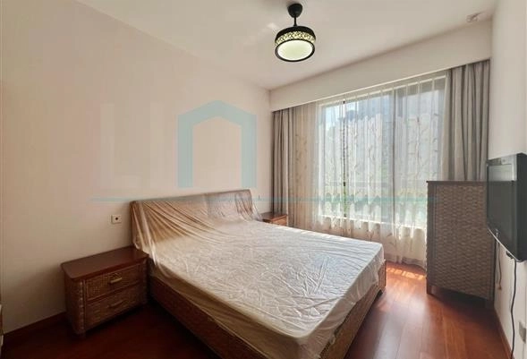 Rm 502 No 66 Yandlord Western Garden(8)