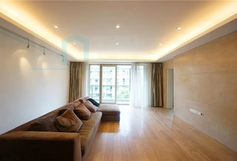 Rm 502 No 8 Lanting Apartment(2)