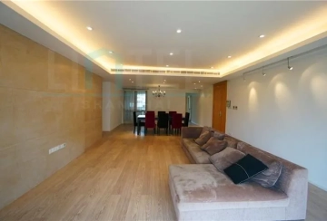 Rm 502 No 8 Lanting Apartment(3)
