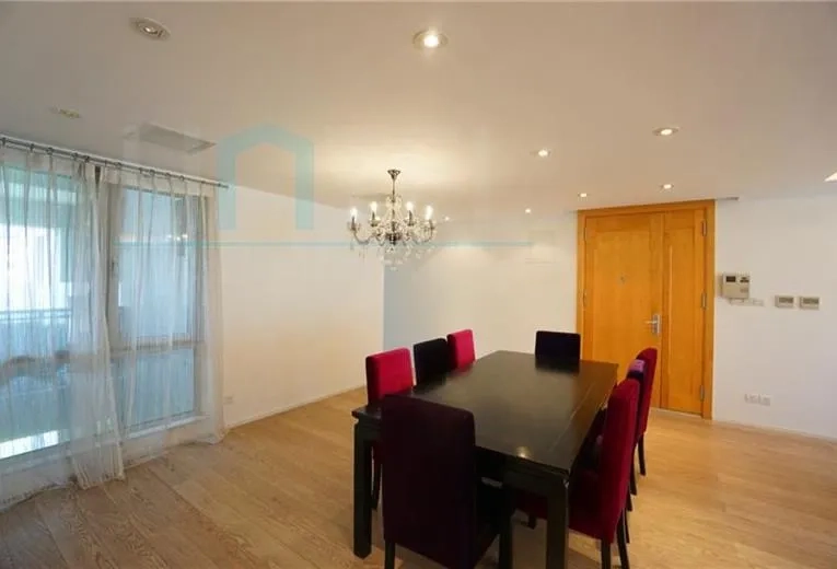 Rm 502 No 8 Lanting Apartment(9)
