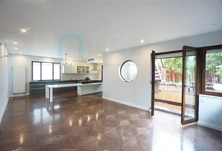 Rm 503 No 116 Maoming south Road(2)