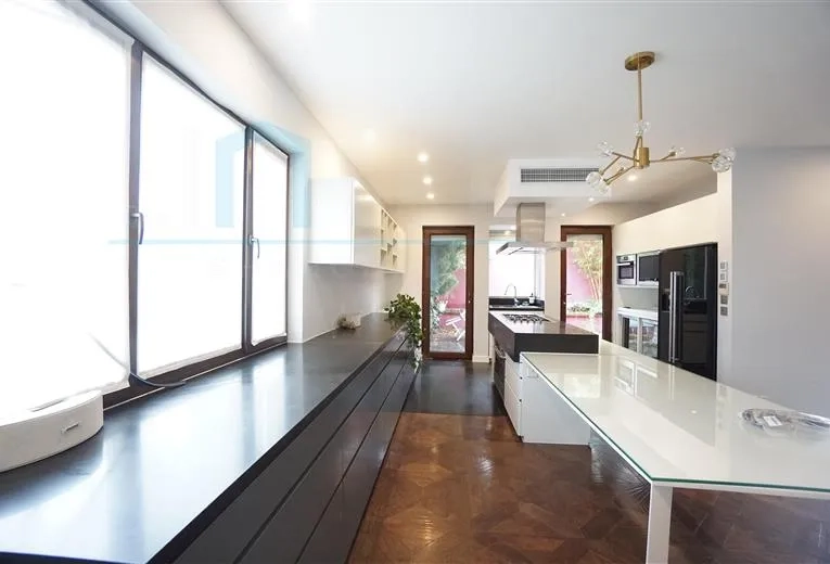 Rm 503 No 116 Maoming south Road(8)