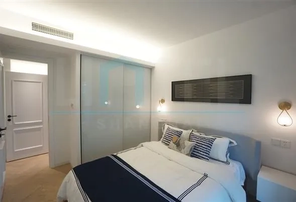 Rm 504 No 4 Eight Park Avenue(13)