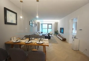 Rm 504 No 4 Eight Park Avenue(4)