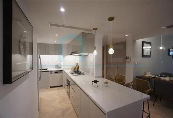 Rm 504 No 4 Eight Park Avenue(8)