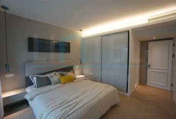 Rm 504 No 4 Eight Park Avenue(10)