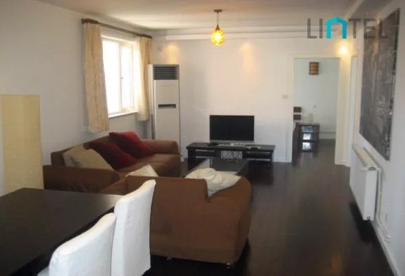 Rm 505 Dong Hu Mansion