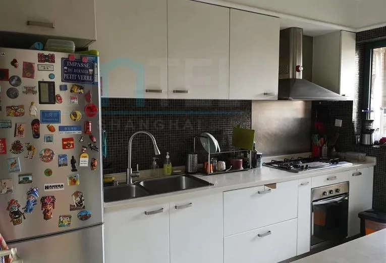 Rm 507 No 1 Central Residence I(6)