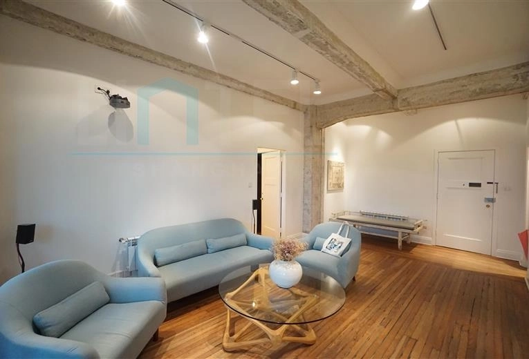 Rm 507 No 400 North Suzhou Road(3)